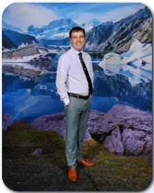 Karl professional shot